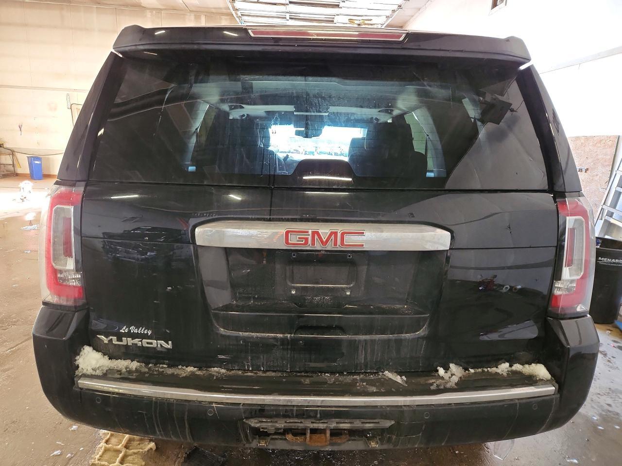 2015 GMC Yukon