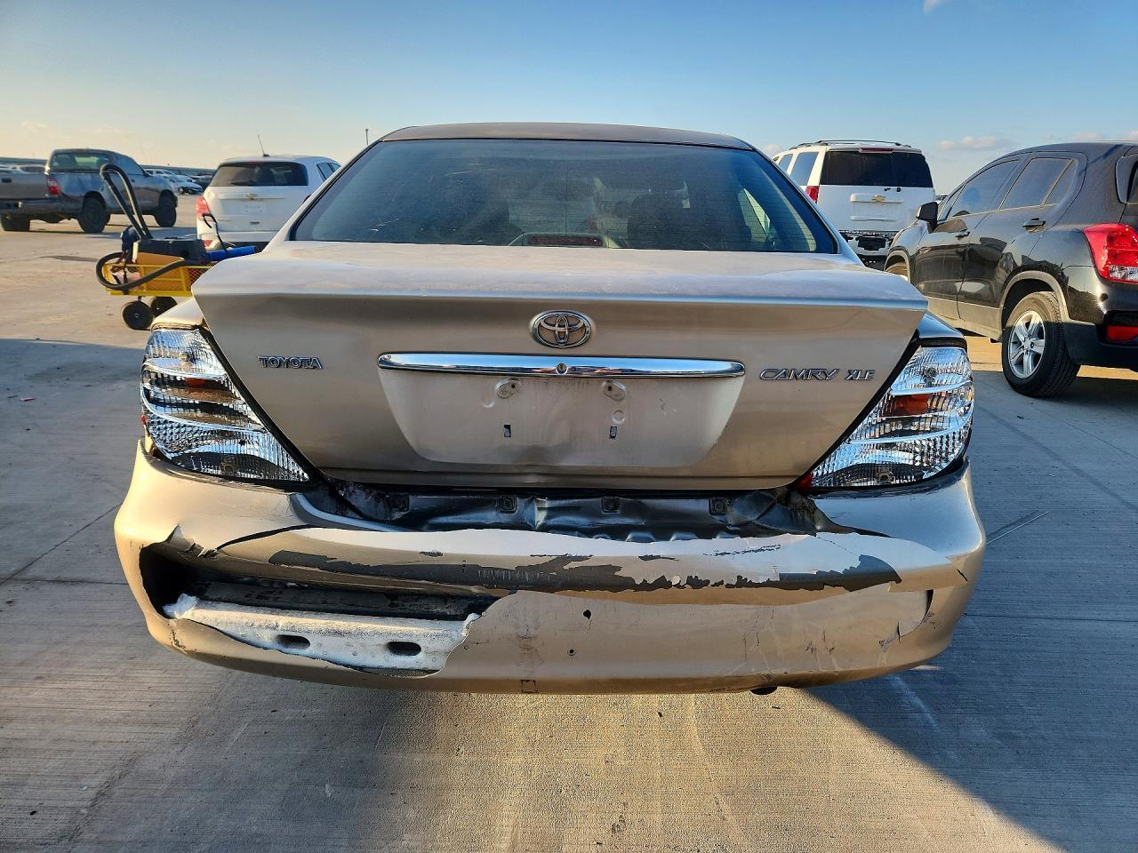 2002 TOYOTA CAMRY