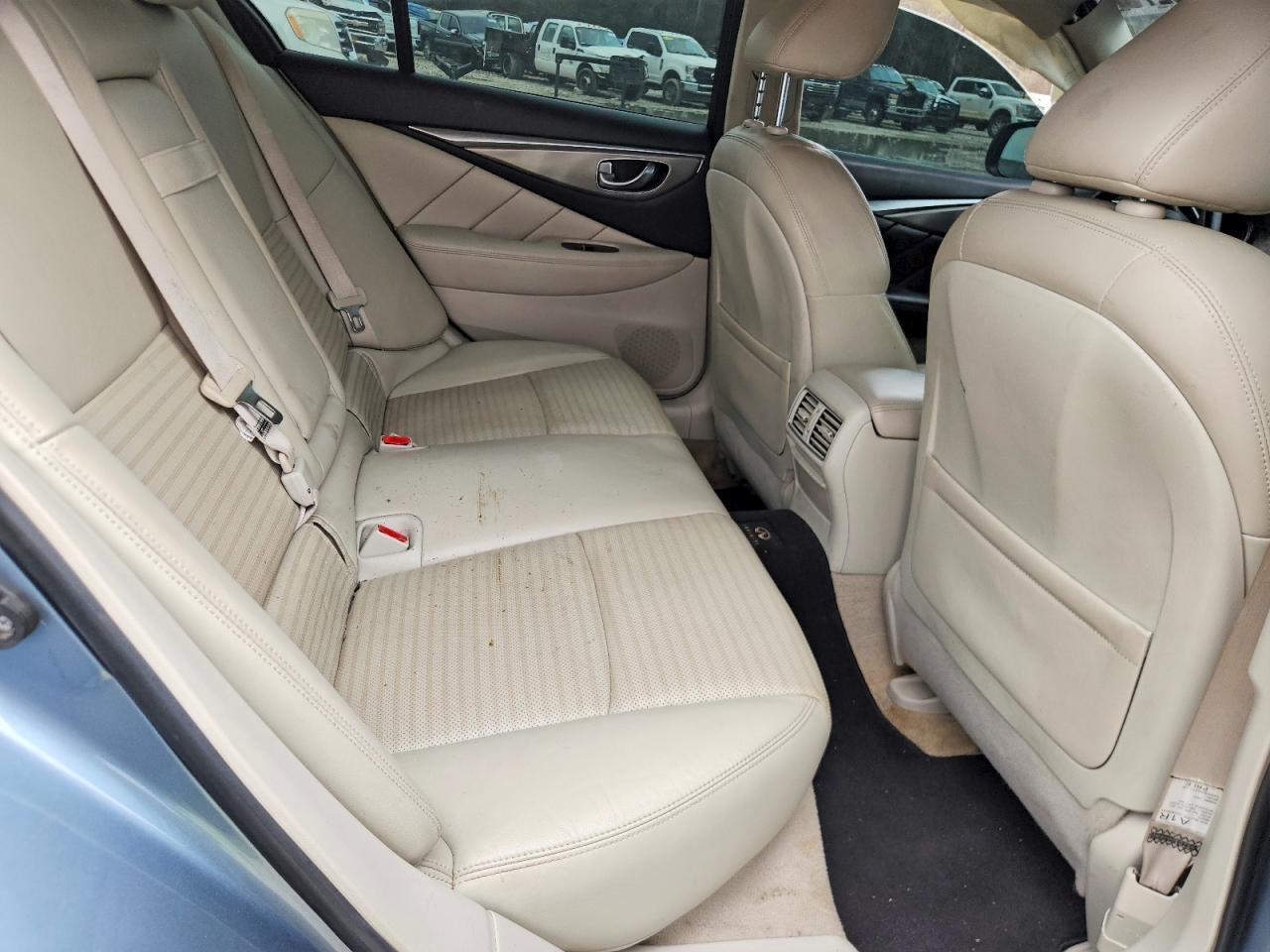 2017 INFINITI Q50