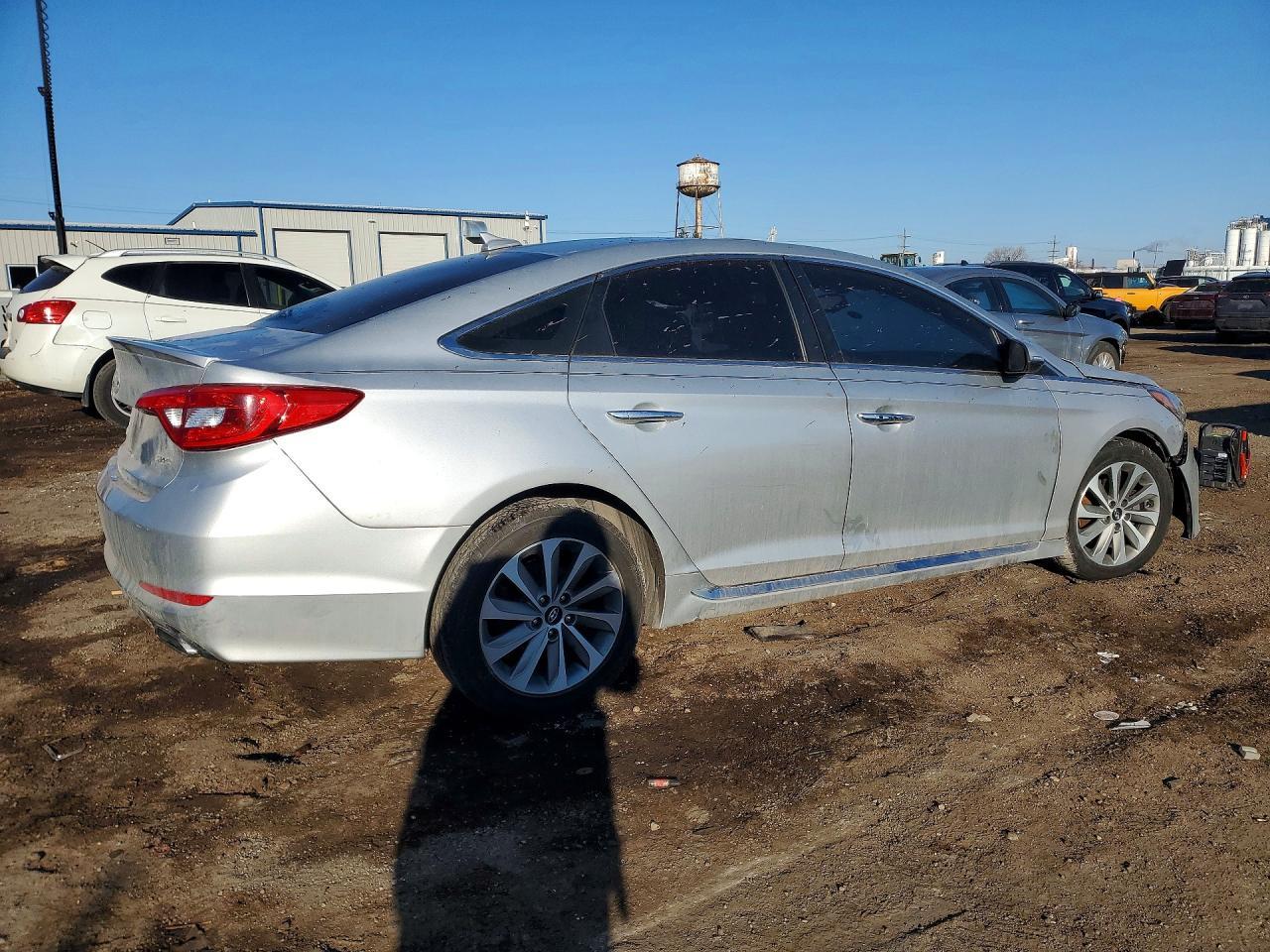 2016 HYUNDAI SONATA