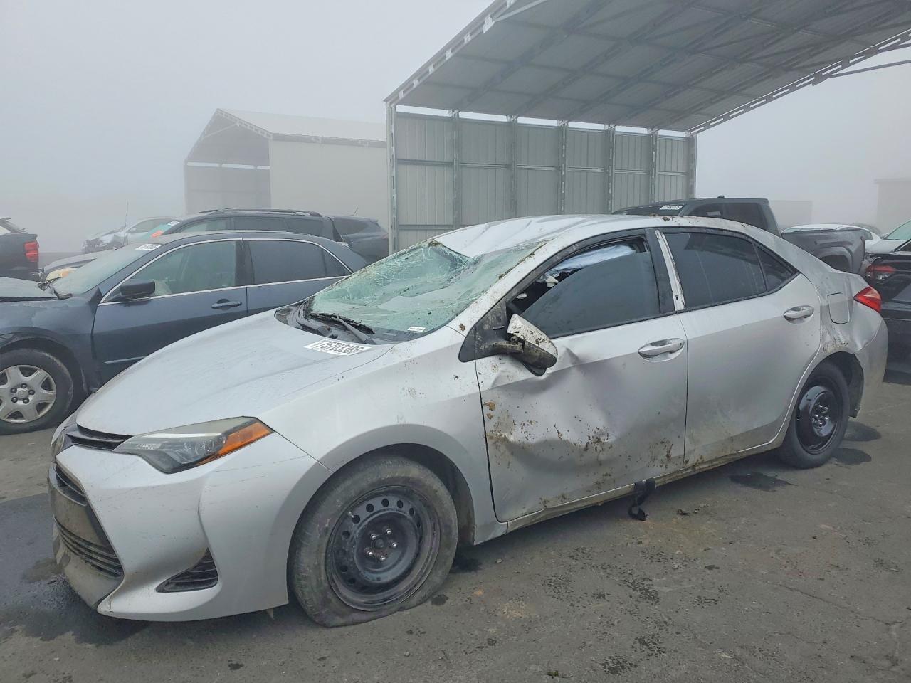2017 TOYOTA COROLLA