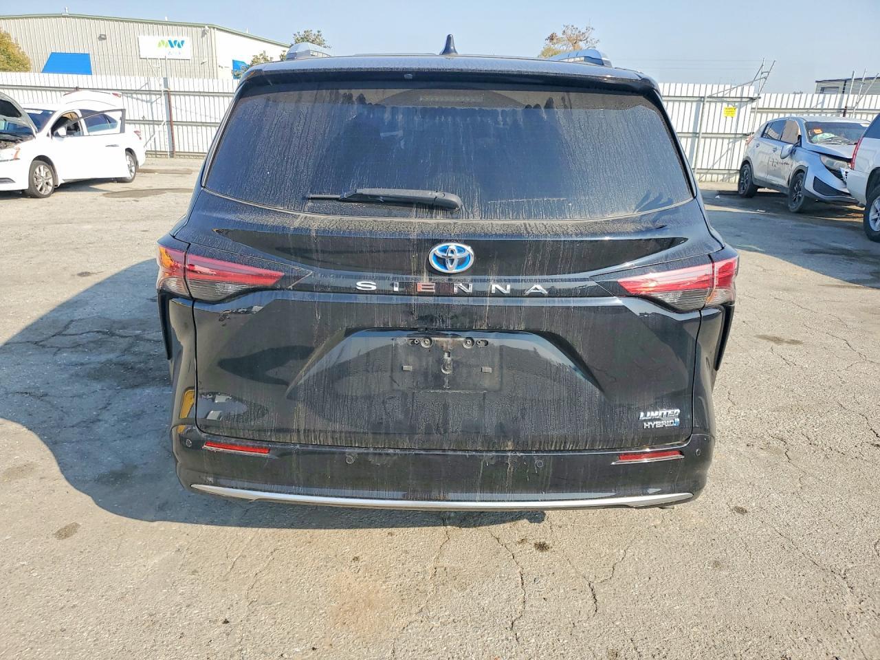 2022 TOYOTA SIENNA