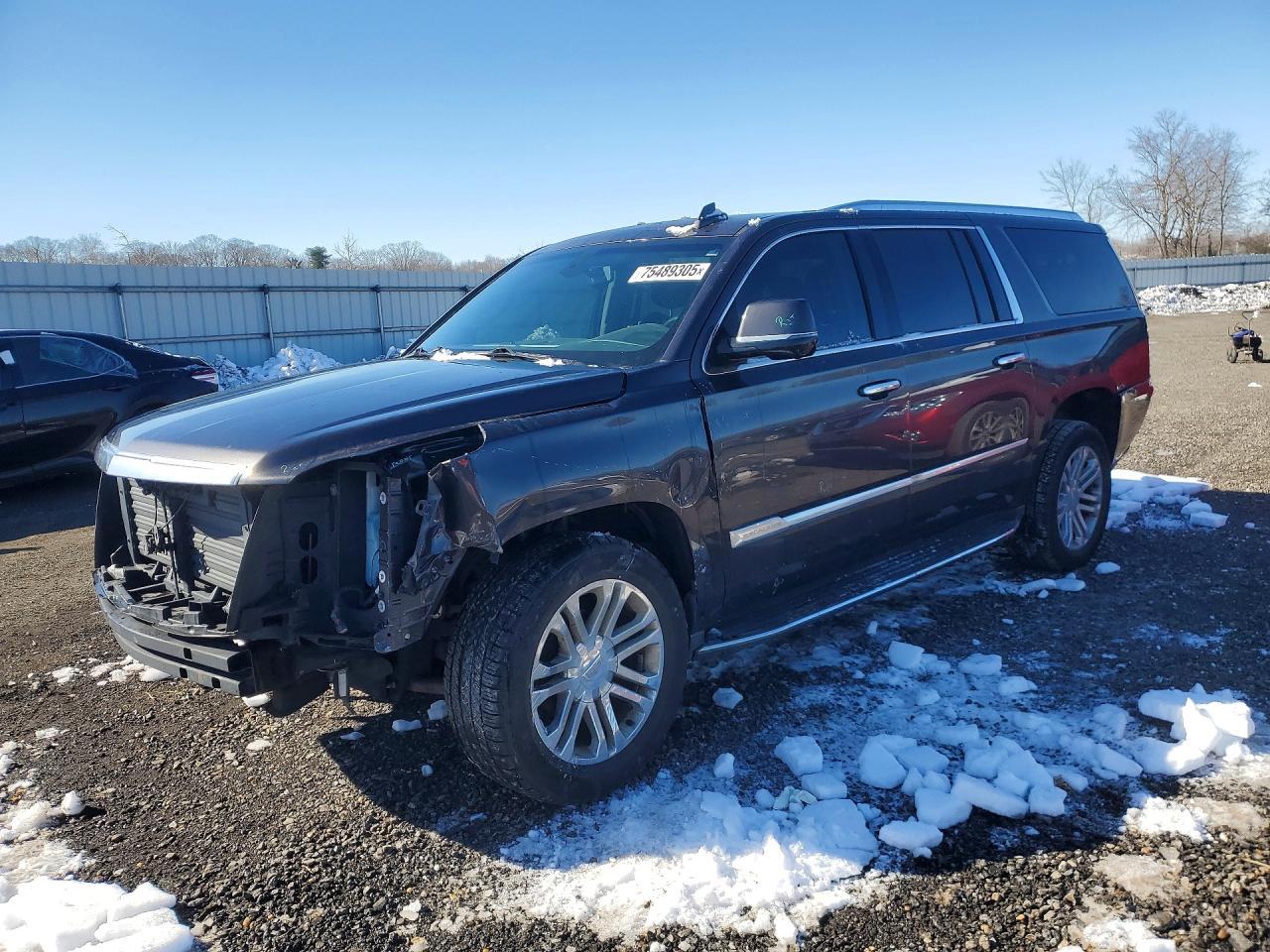 2017 CADILLAC Escalade ESV
