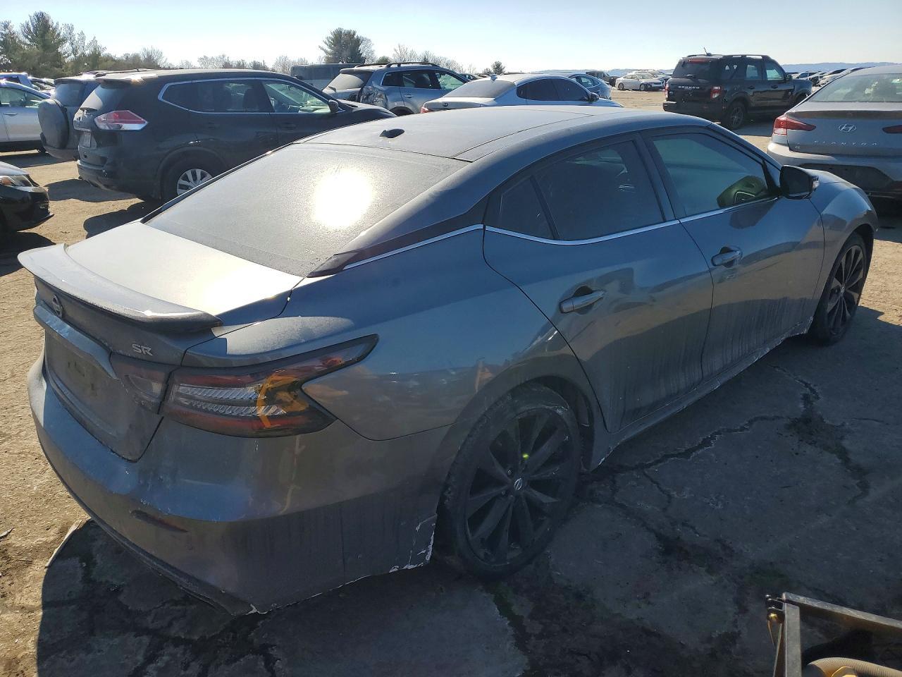2019 NISSAN Maxima