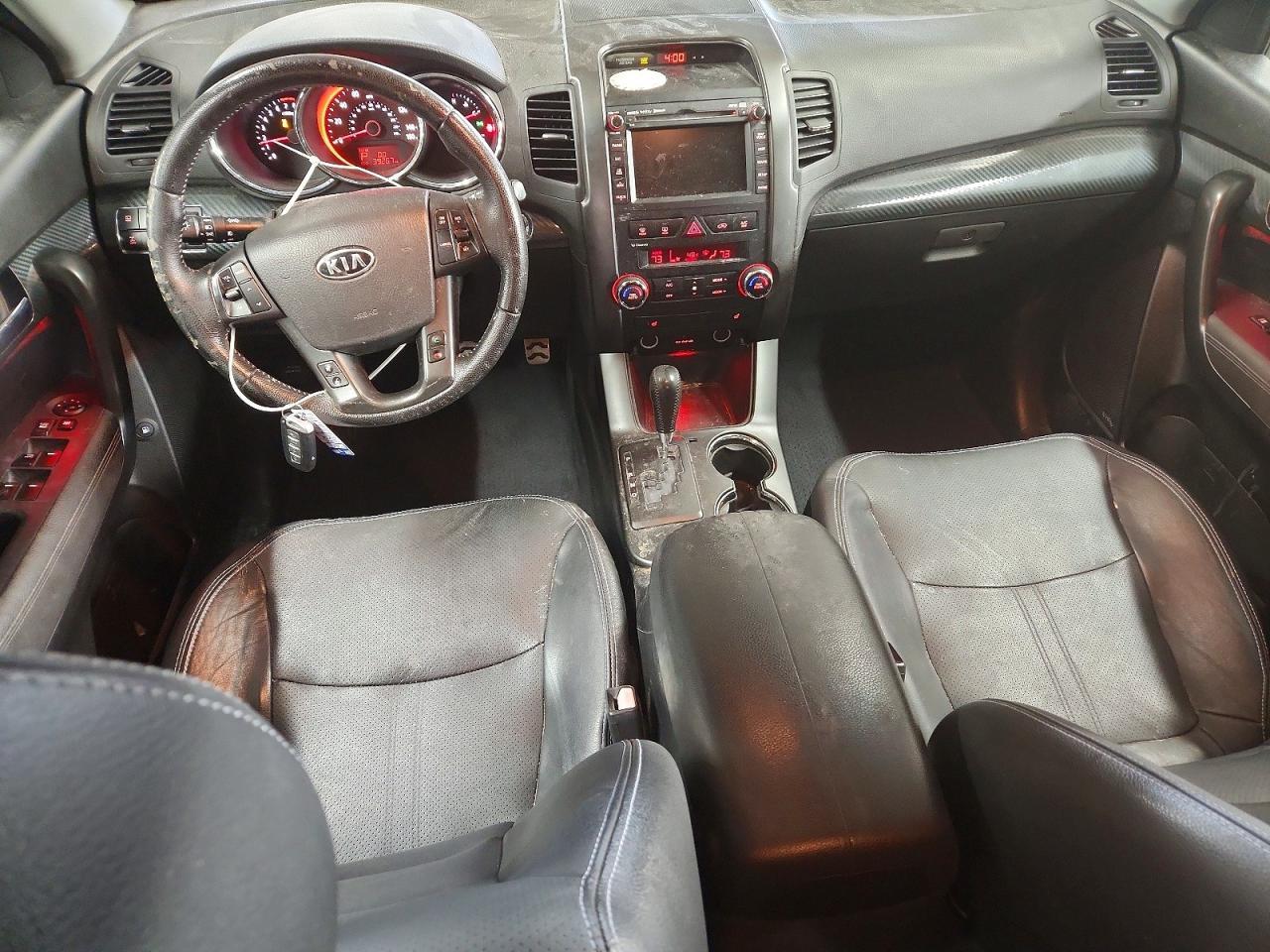 2011 KIA SORENTO