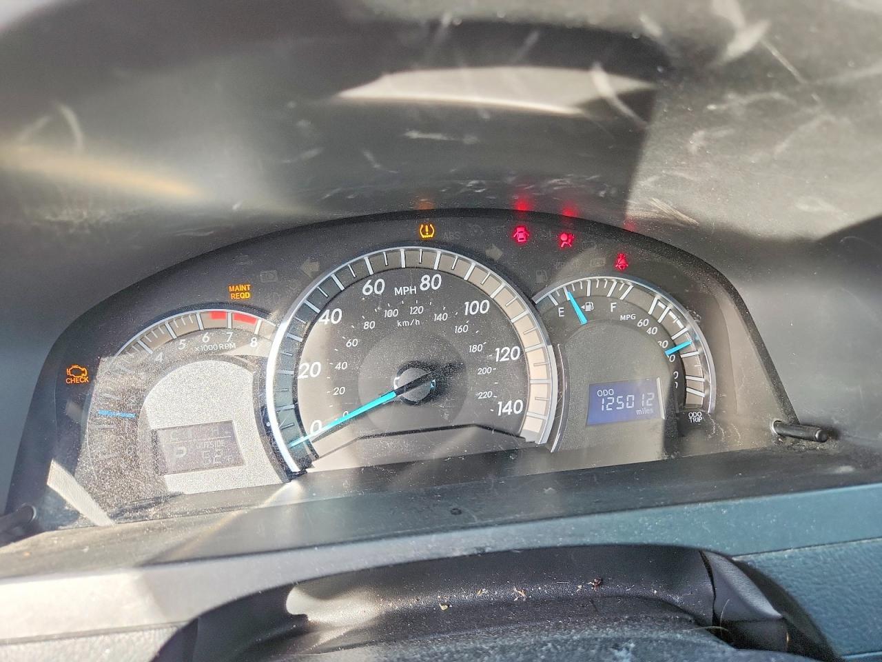 2012 TOYOTA CAMRY
