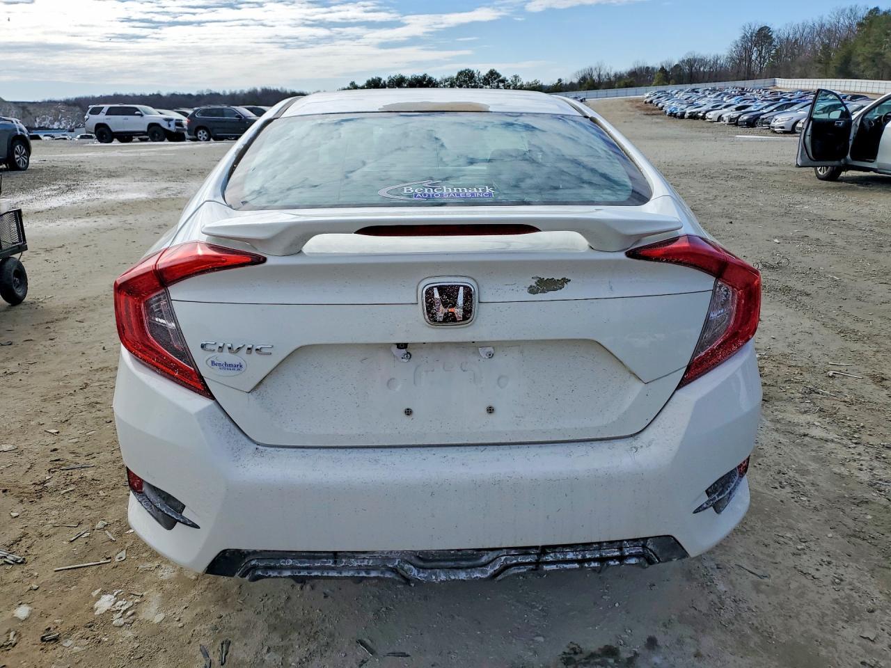 2016 HONDA CIVIC