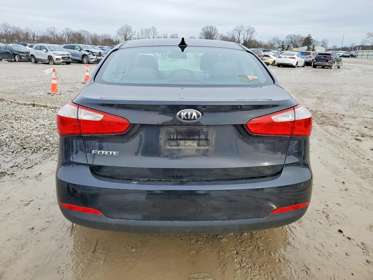 2015 KIA FORTE