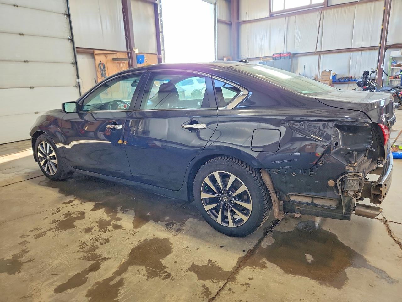 2017 NISSAN ALTIMA