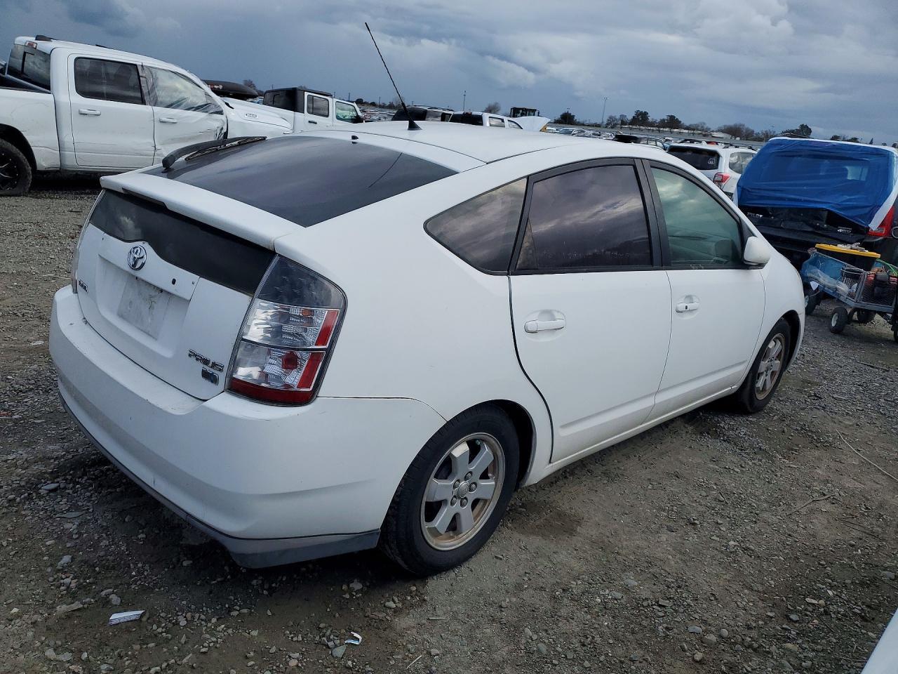 2005 TOYOTA PRIUS