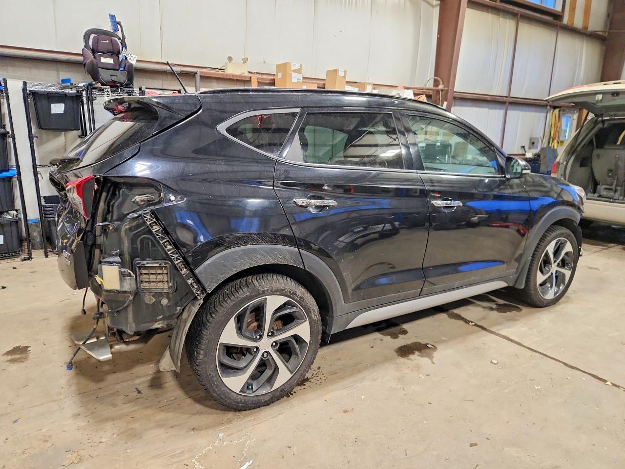 2017 HYUNDAI TUCSON