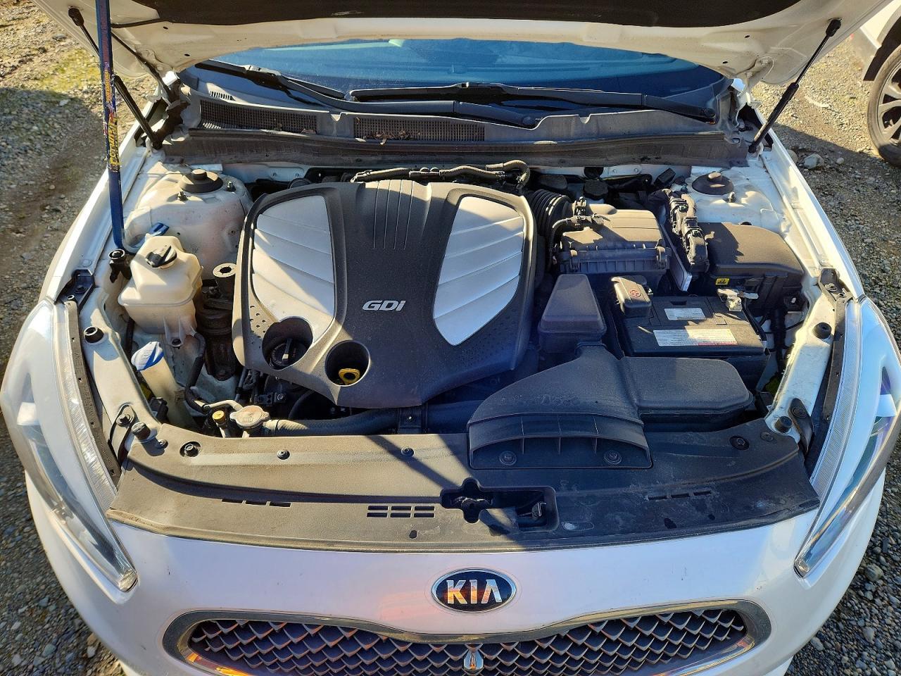 2016 KIA Cadenza