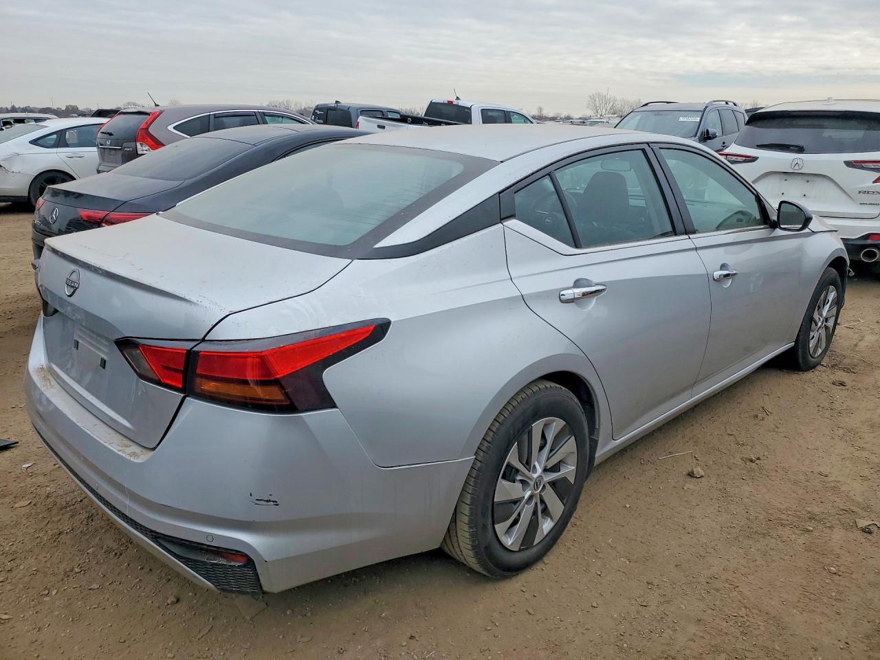 2024 NISSAN ALTIMA
