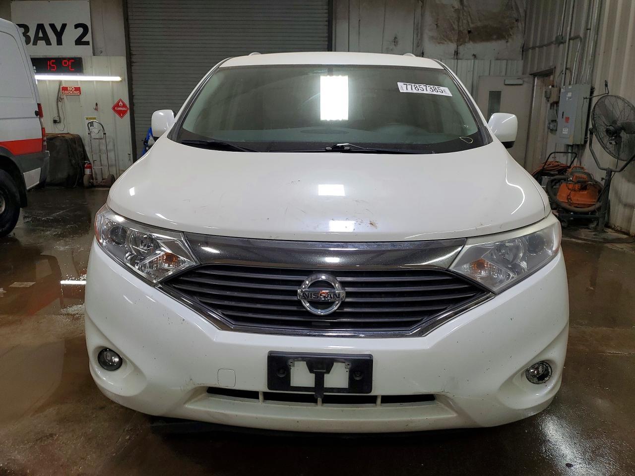 2013 NISSAN Quest