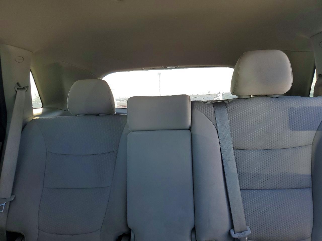 2011 KIA SORENTO