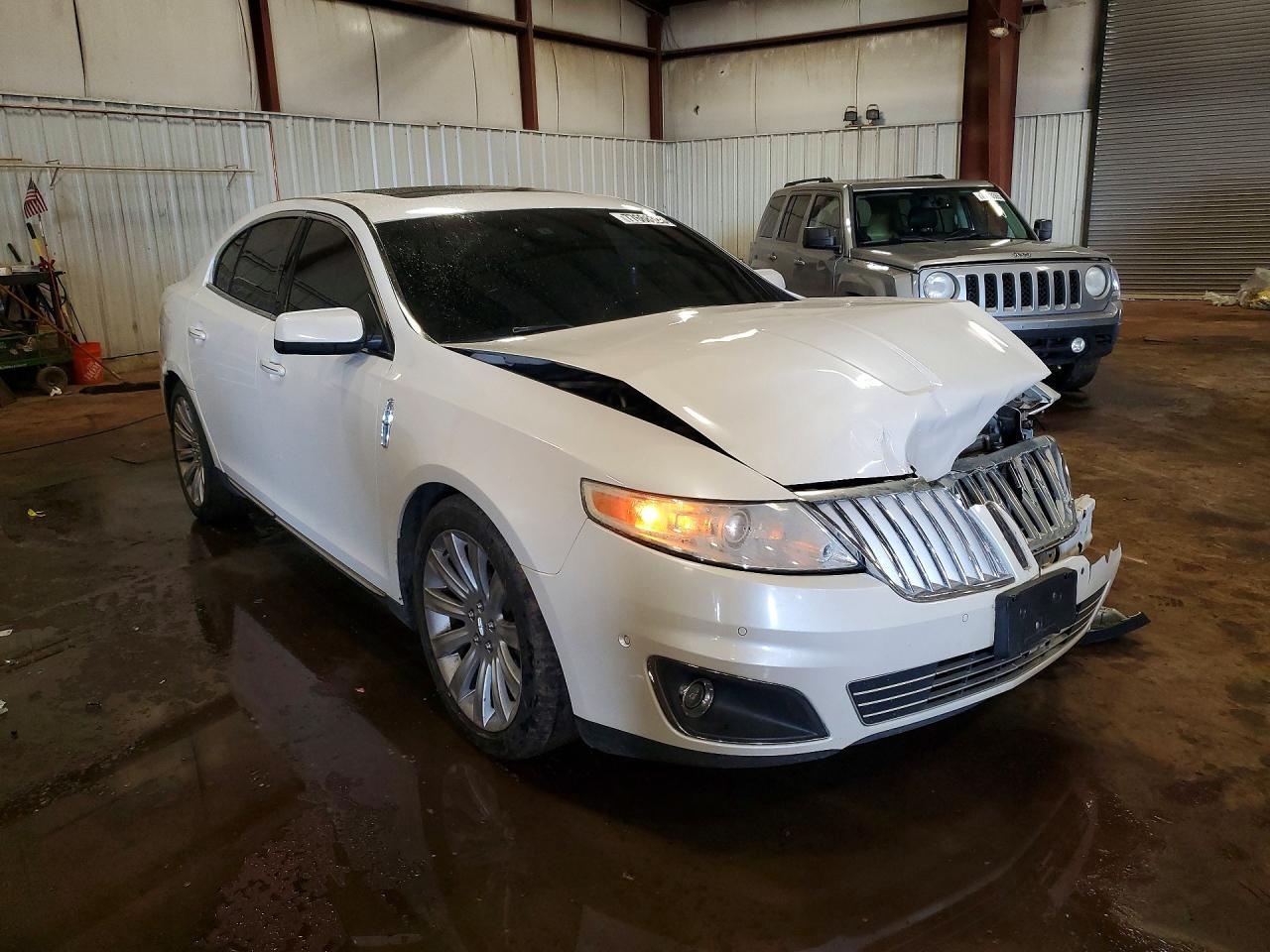 2011 LINCOLN MKS