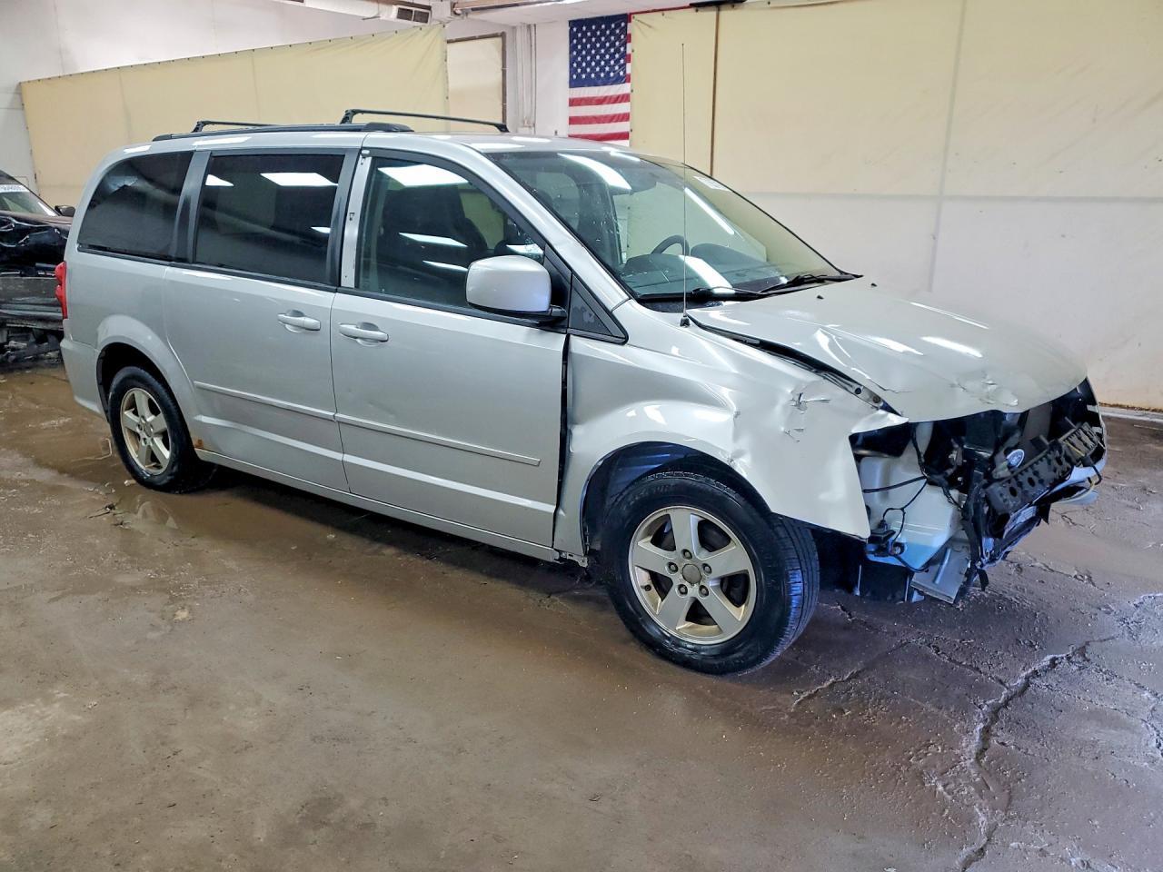 2012 DODGE GRAND CARAVAN