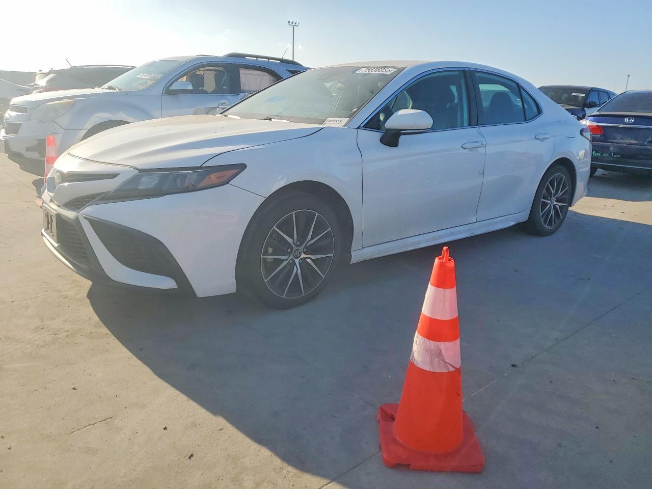 2022 TOYOTA CAMRY