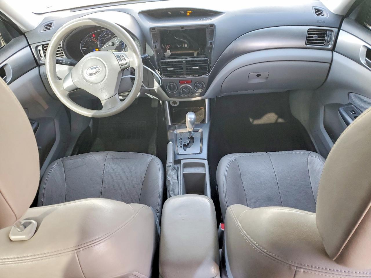 2011 SUBARU FORESTER