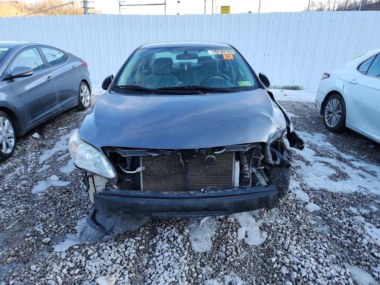 2013 TOYOTA COROLLA