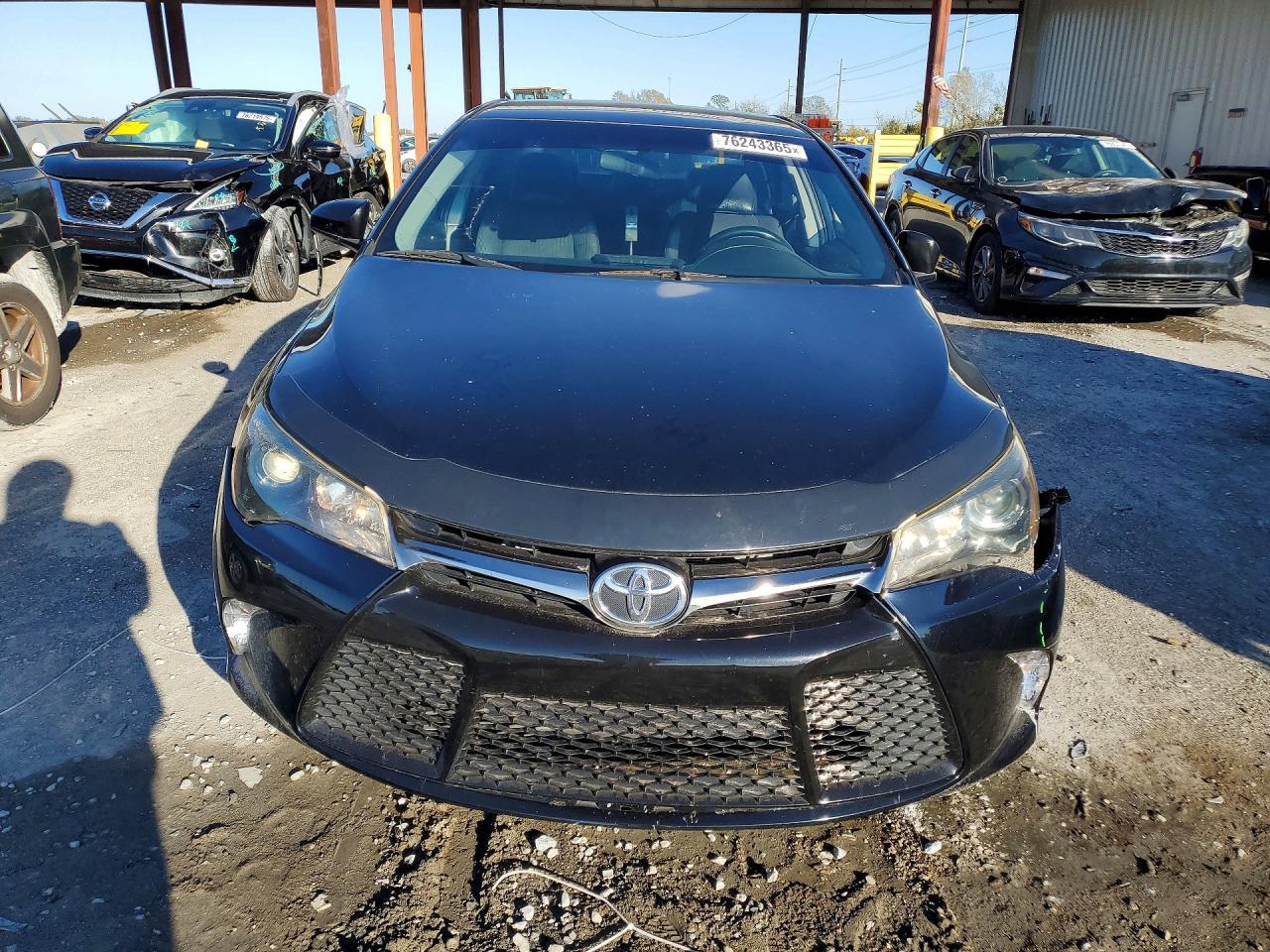 2017 TOYOTA CAMRY