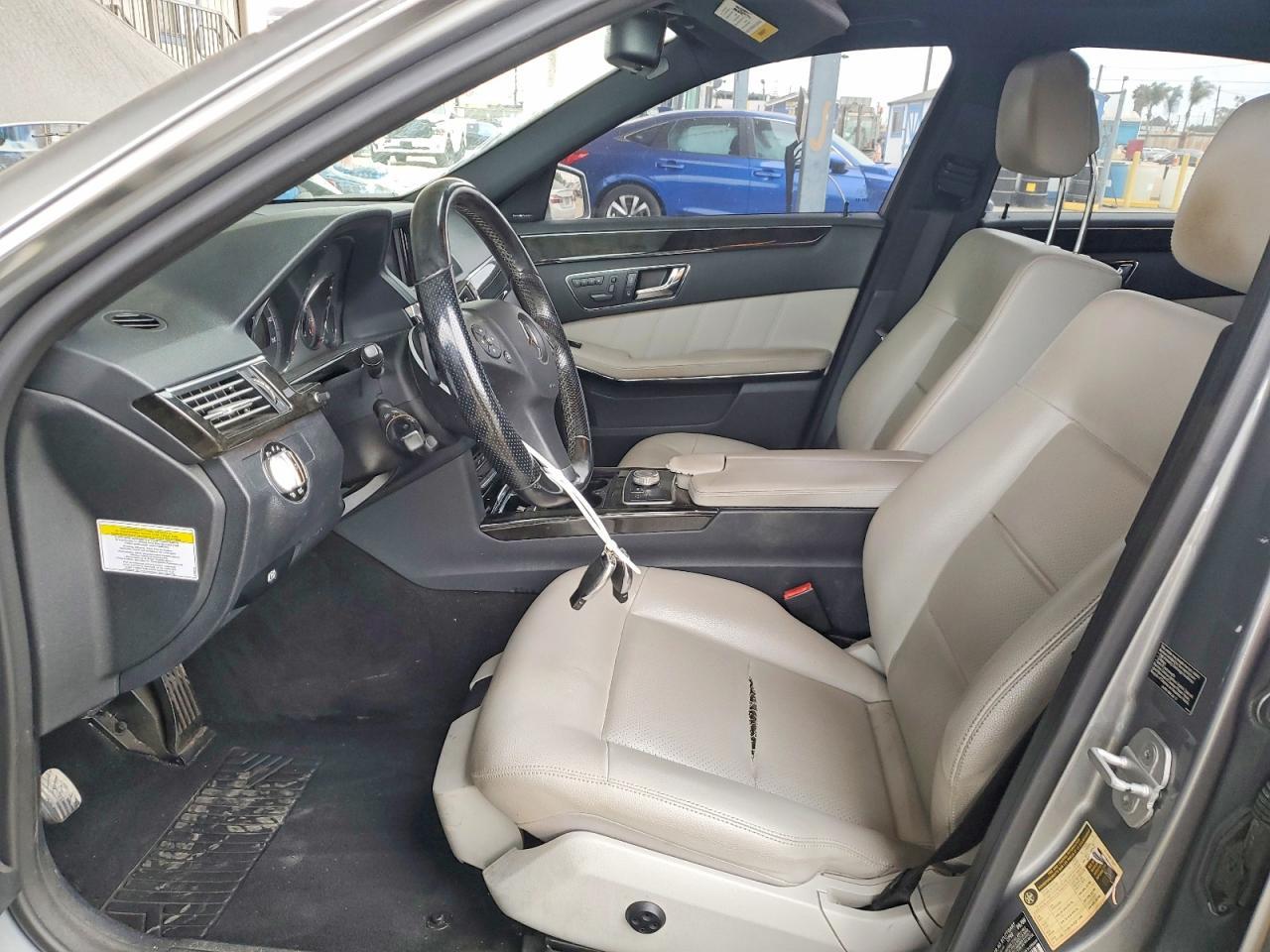 2010 MERCEDES-BENZ E-Class