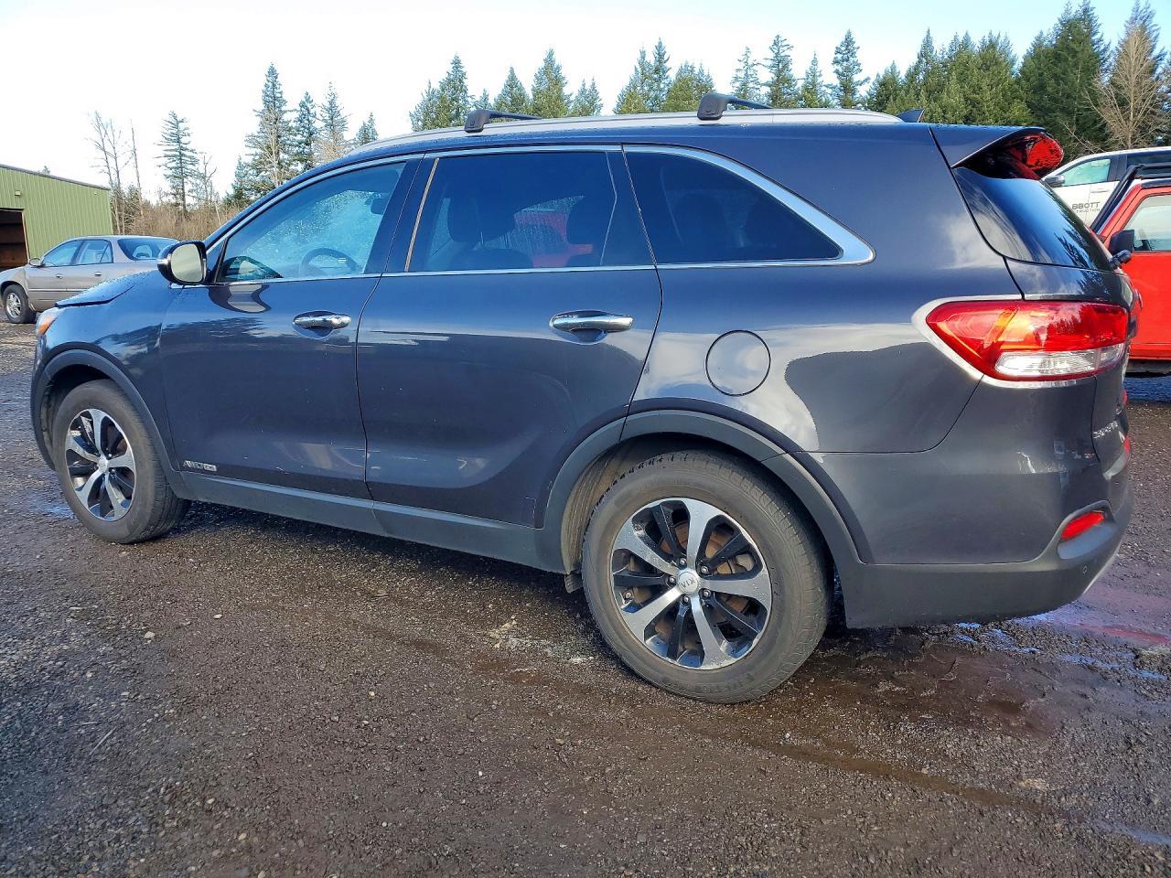 2017 KIA SORENTO