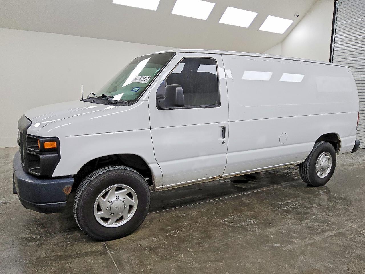 2013 FORD ECONOLINE