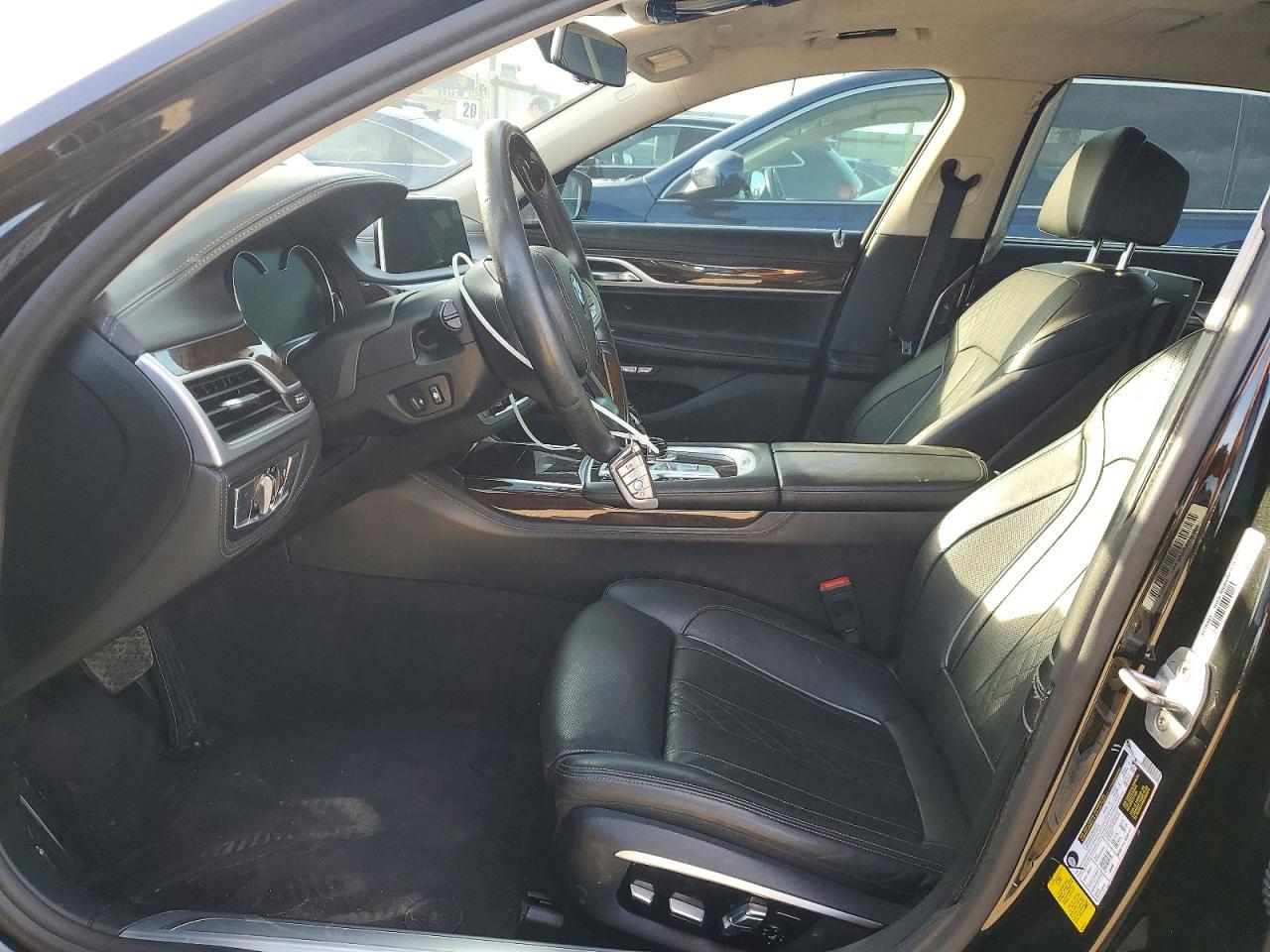 2016 BMW 7 series