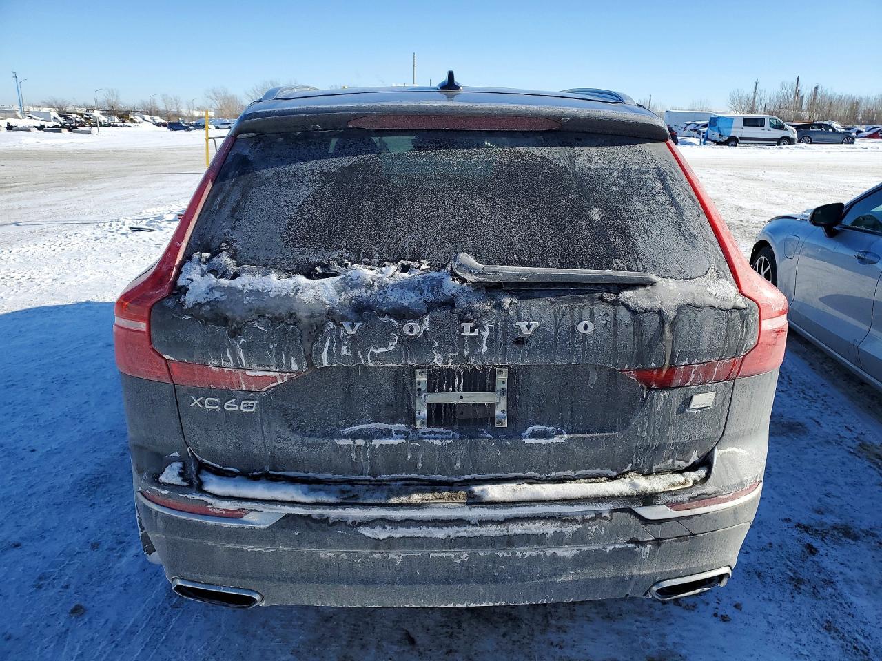 2021 VOLVO XC60