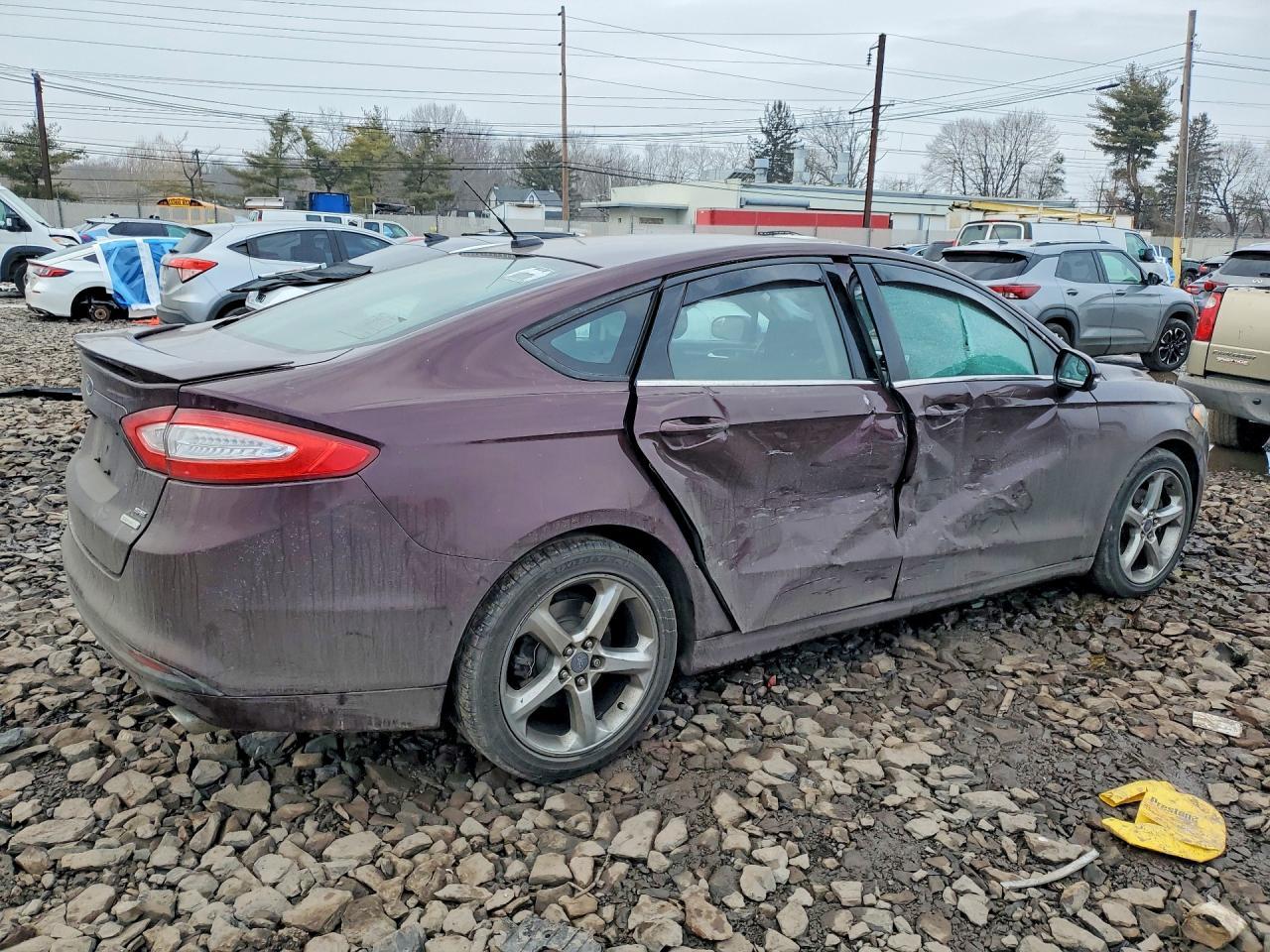 2013 FORD FUSION