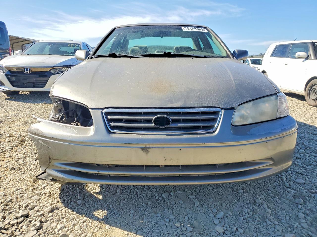 2001 TOYOTA CAMRY