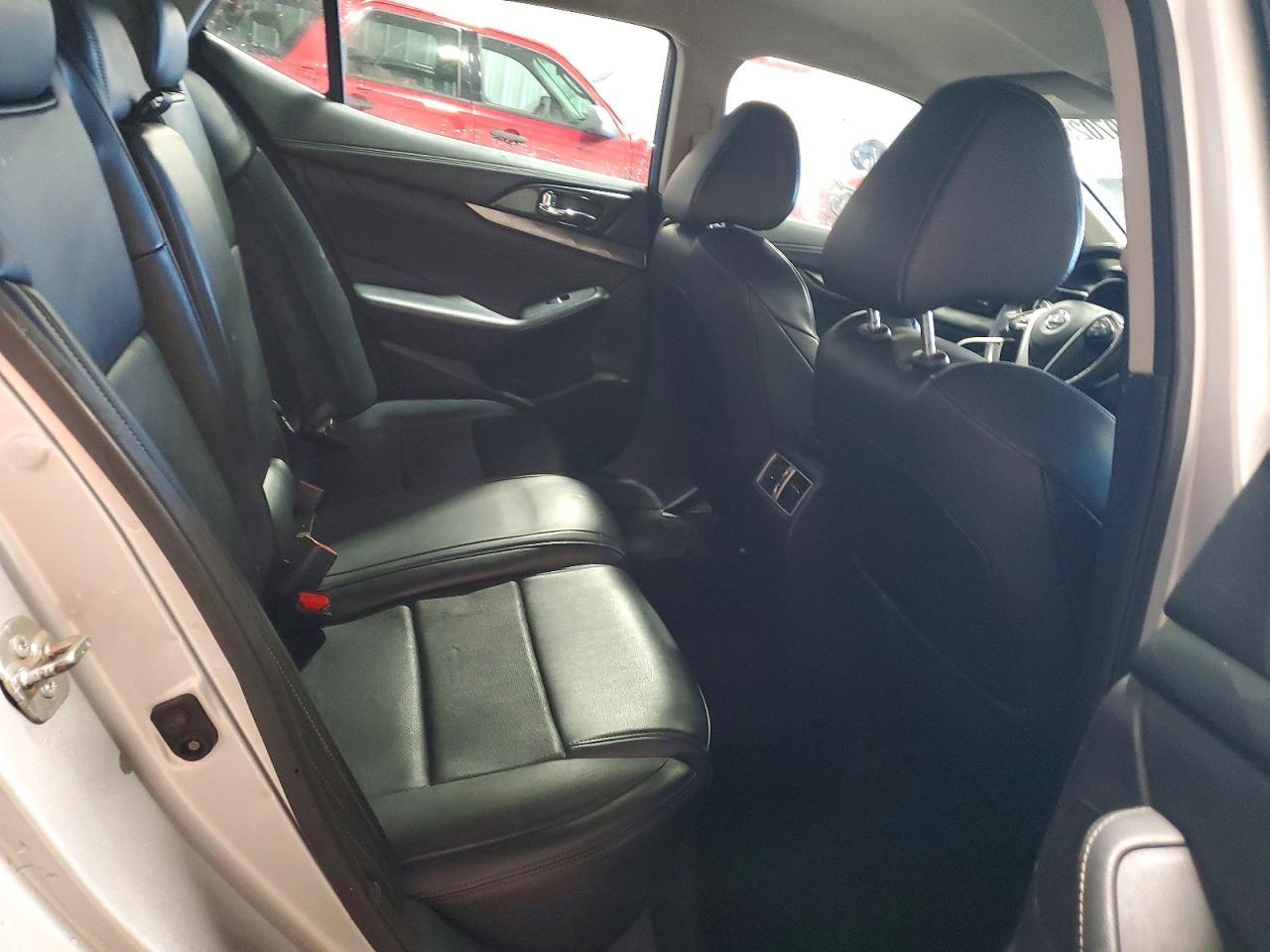 2019 NISSAN Maxima