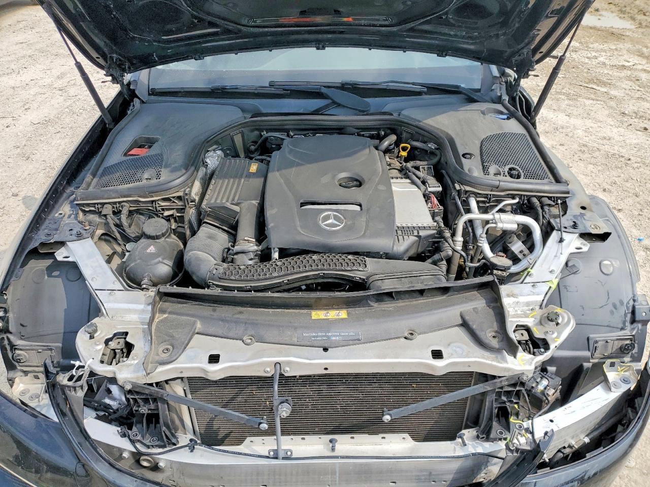 2017 MERCEDES-BENZ E-Class
