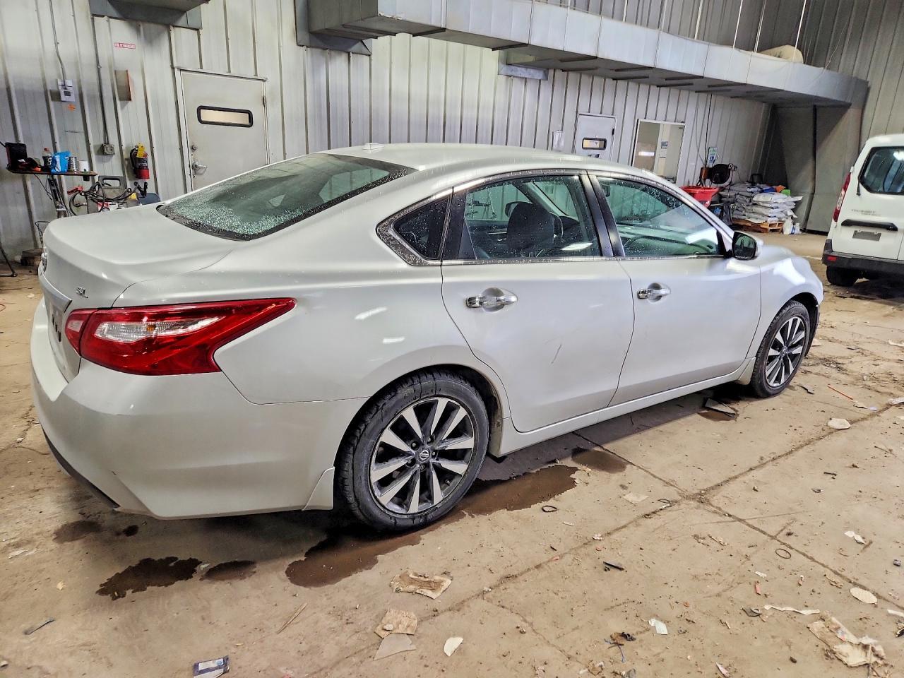 2016 NISSAN ALTIMA
