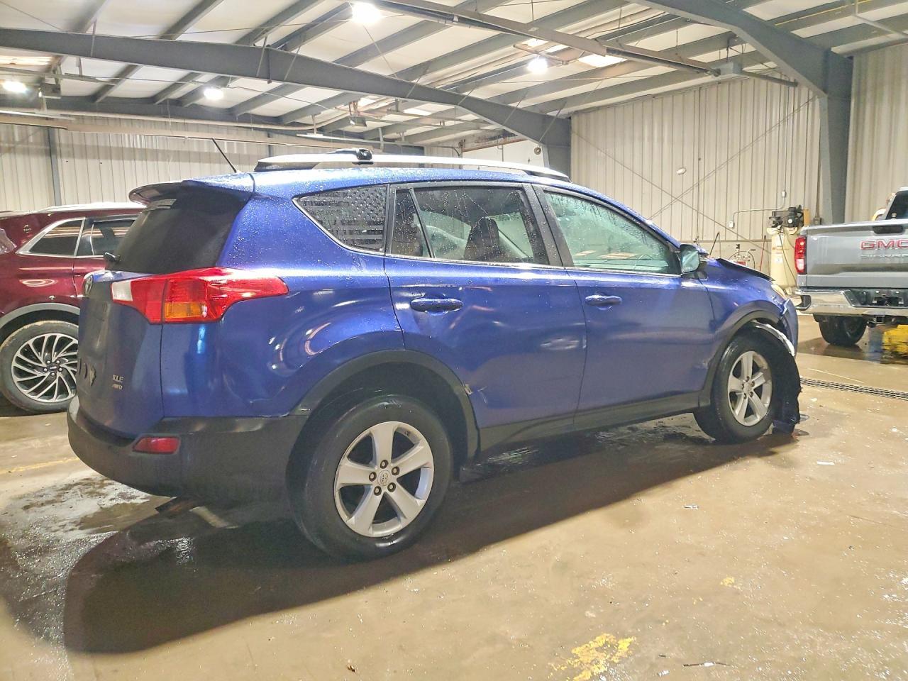 2014 TOYOTA RAV4