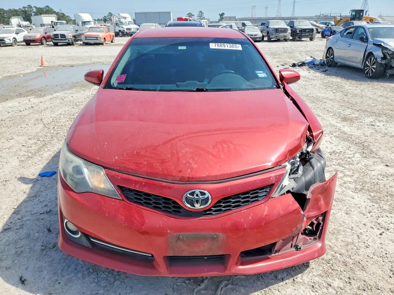 2013 TOYOTA CAMRY