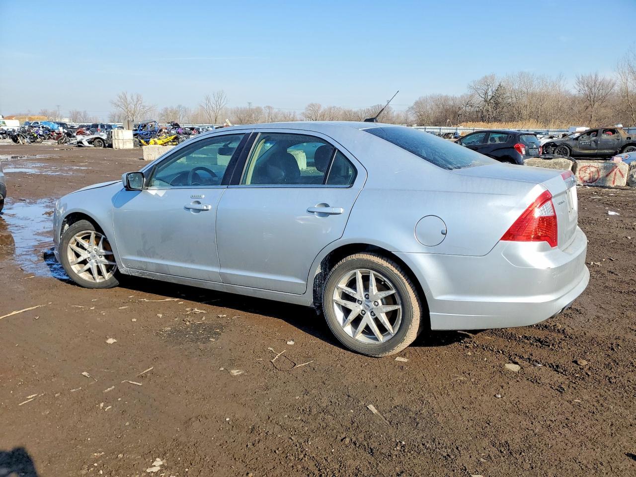 2012 FORD FUSION