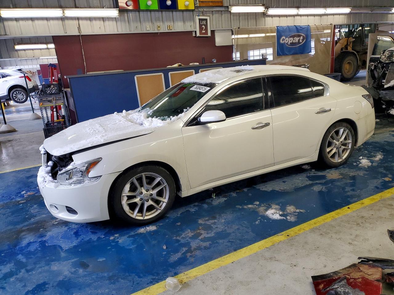 2014 NISSAN Maxima