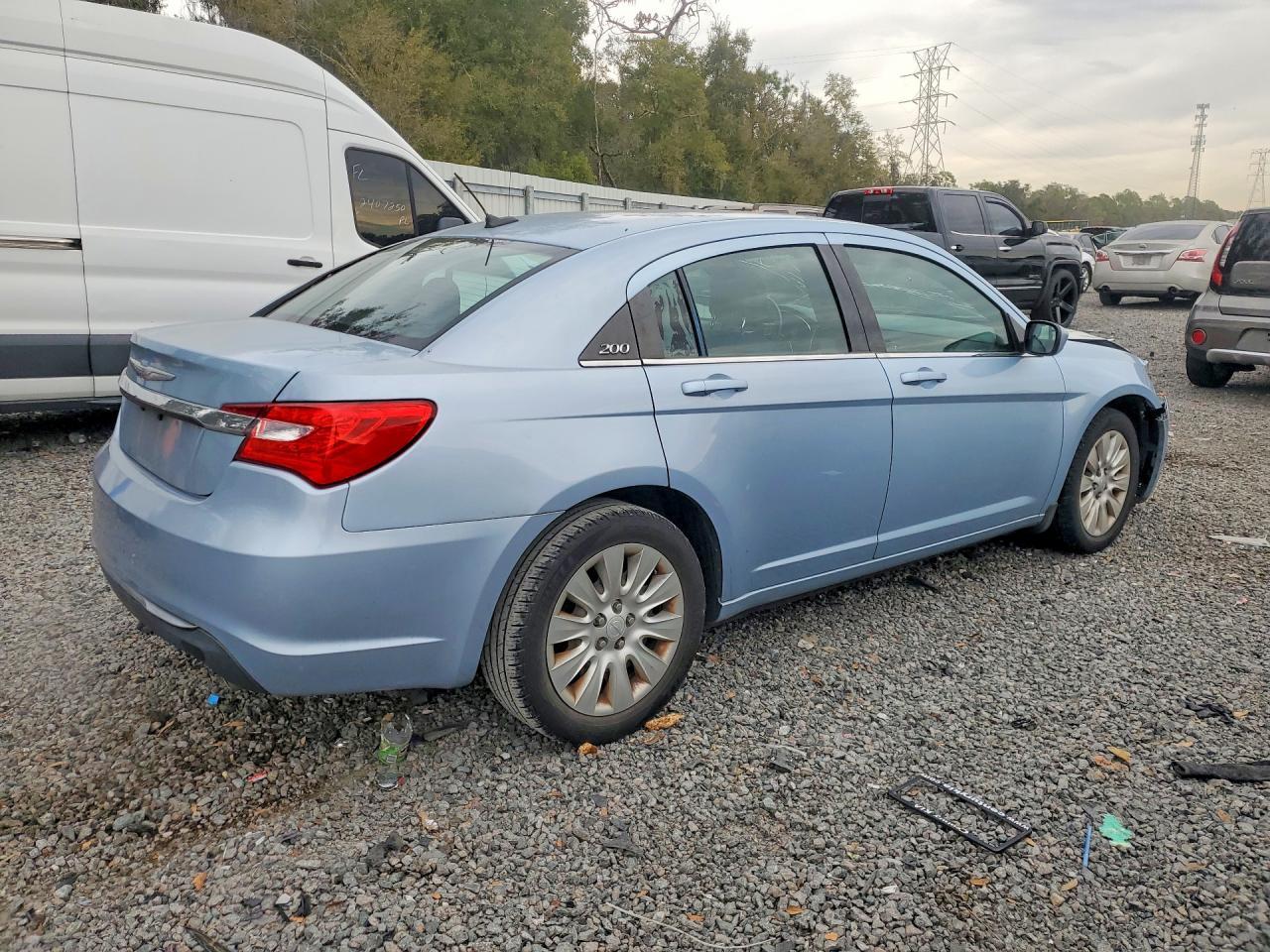 2014 CHRYSLER 200