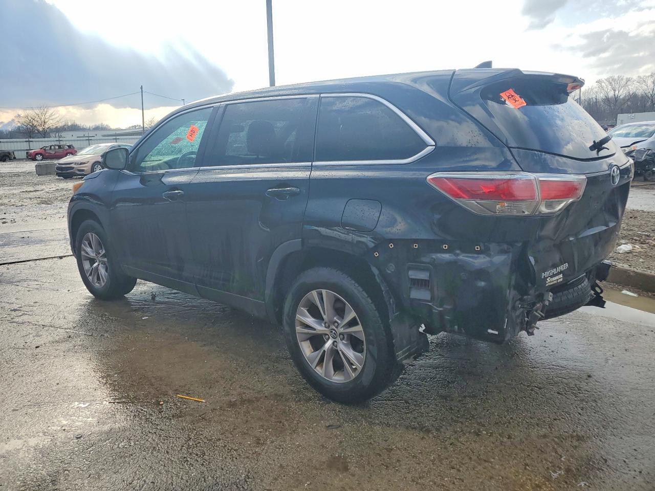 2016 TOYOTA HIGHLANDER