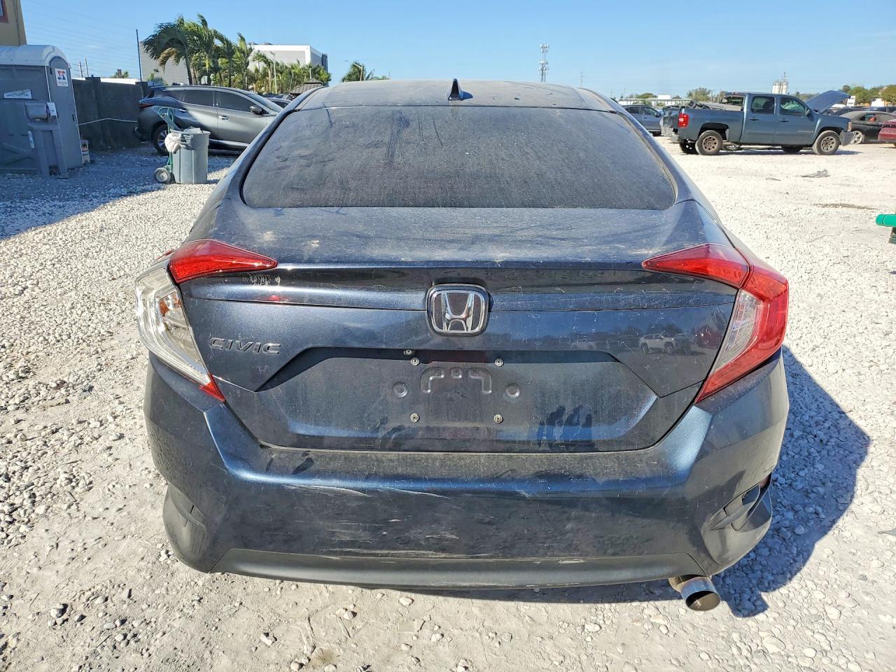 2018 HONDA CIVIC