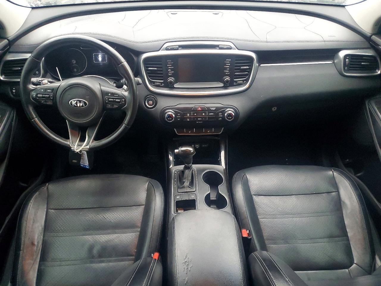 2017 KIA SORENTO