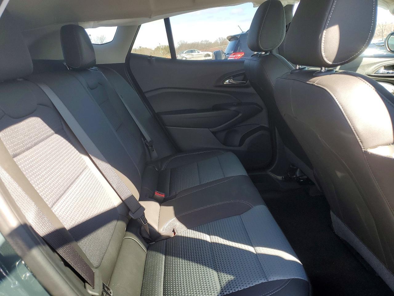 2026 CHEVROLET TRAX