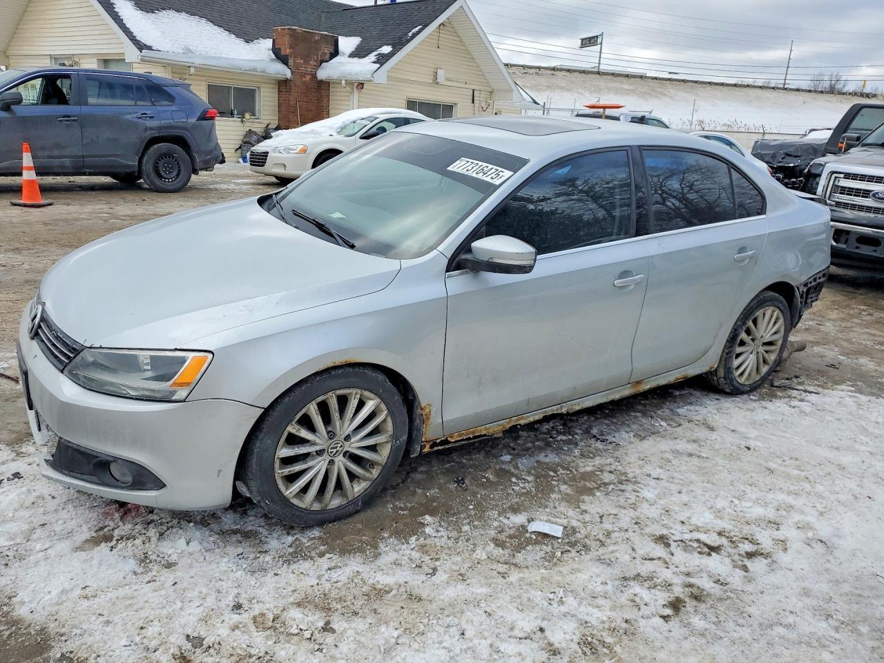 2011 VOLKSWAGEN JETTA