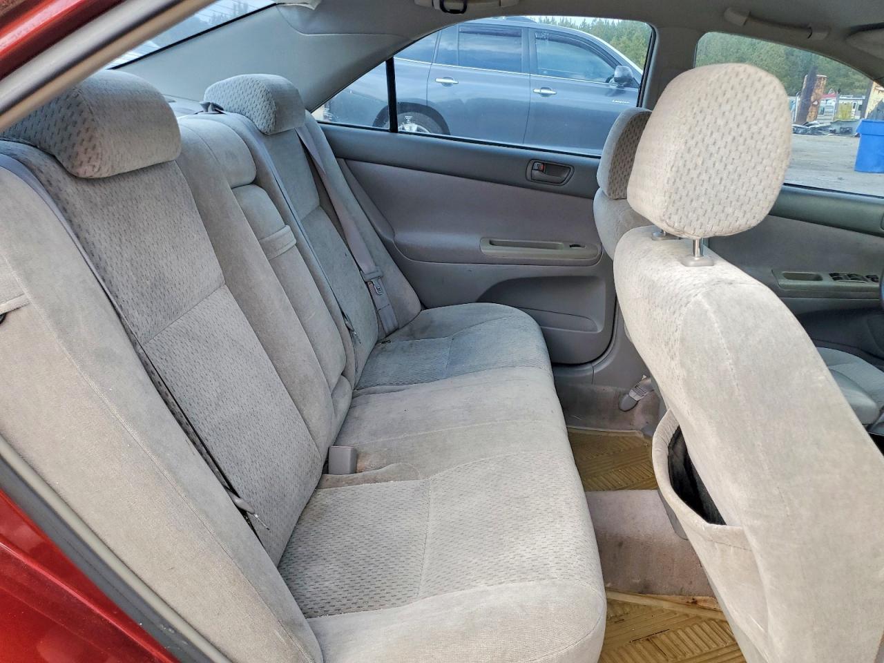 2004 TOYOTA CAMRY