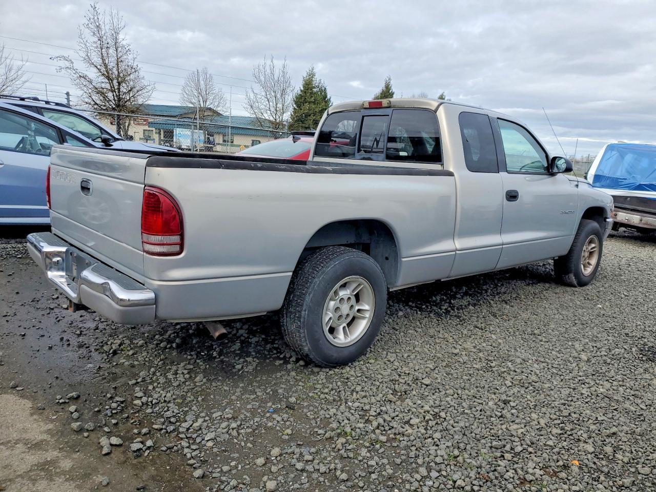 1997 DODGE Dakota