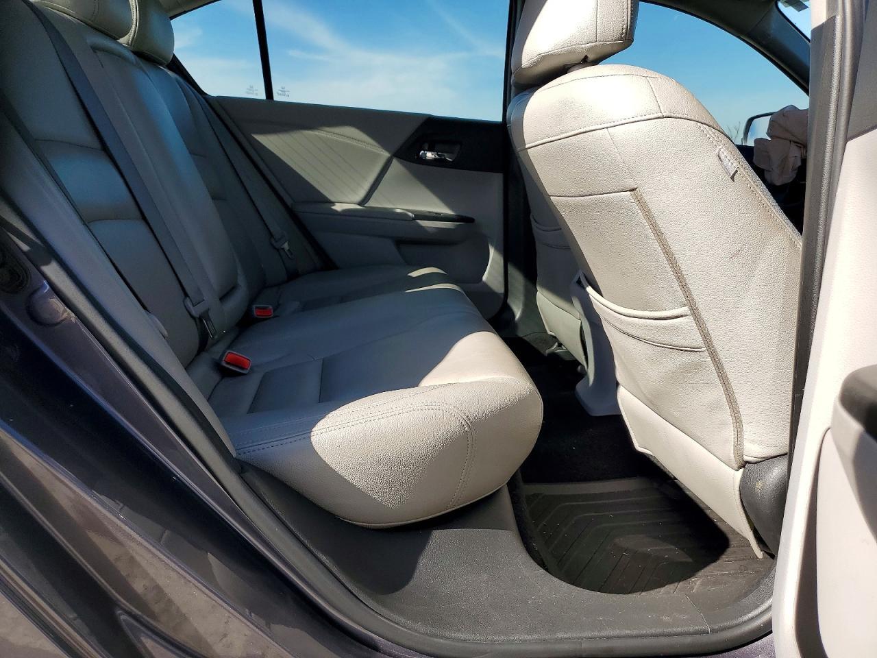 2015 HONDA ACCORD