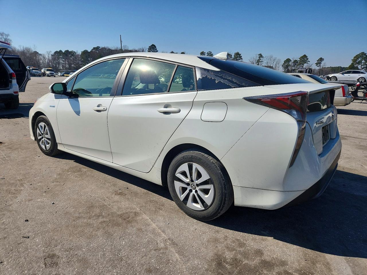 2016 TOYOTA PRIUS