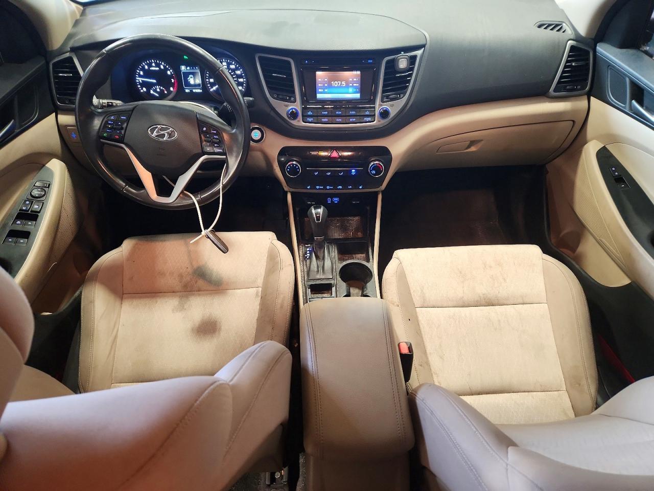 2016 HYUNDAI TUCSON
